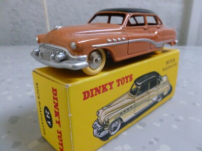 Dinky Toys Atlas Réédition 1/43 - Buick Roadmaster 24V - Blanc Toit Bleu