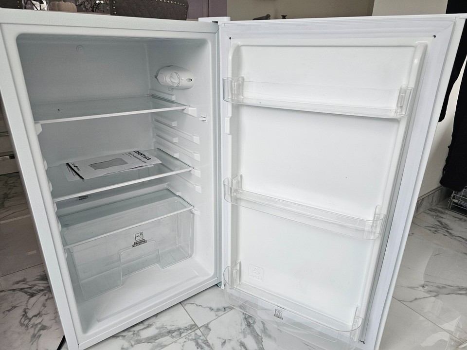 Currys Under counter fridge/larder eBay