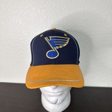 St. Louis Blues L/XL Flex-fit Hat Cap Adidas NHL Hockey Authentic Fitmax Gold