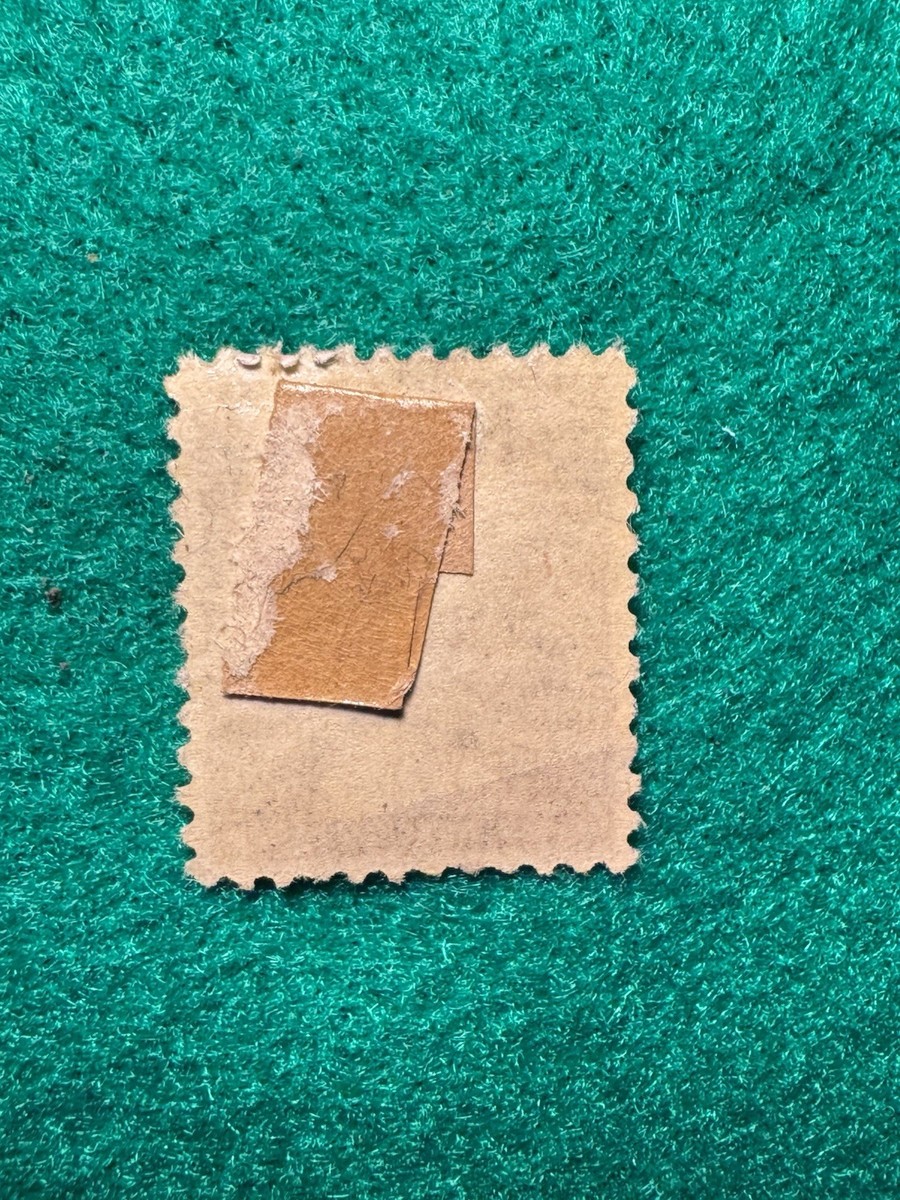 切手。USA 37セント。 1940s WWII United States 10, 50 Cents & 1 Dollar War Savings