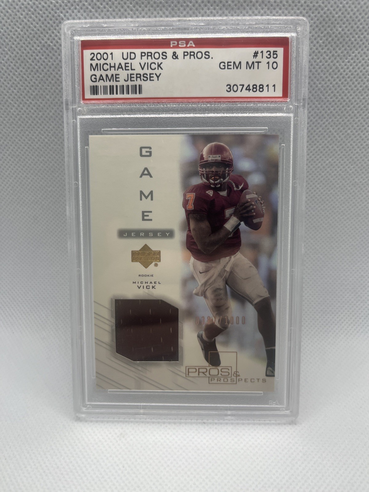 Michael Vick Upper Deck Pros & Prospects #135 Game Jersey