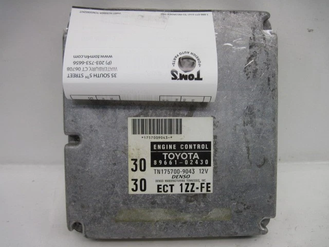 Computadora ECU ECM TOYOTA COROLLA 1998 AUTO CALI 4 VELOCIDADES 671130 Foto 2 de 4