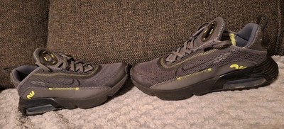 Nike Air Max 2090 iron grey Black volt GS Boys size 7Y