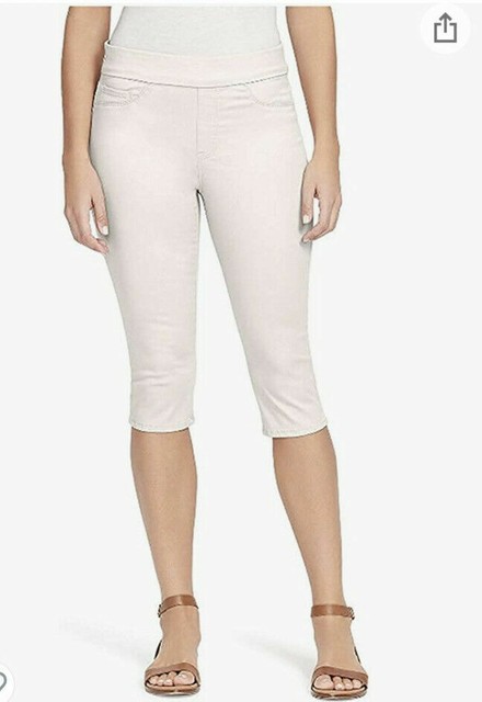 Skimmer White Heidi Yoga Stretch Shorts 