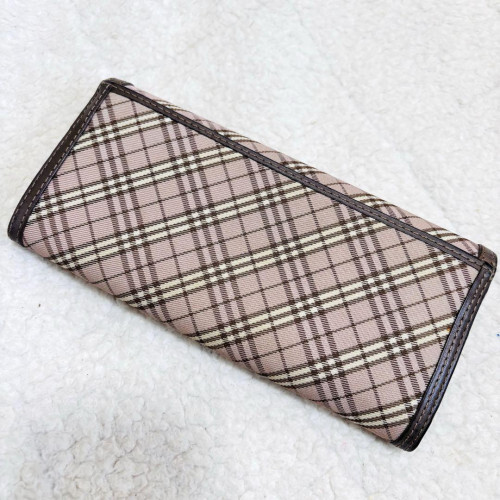 小物 BURBERRY BLUE LABEL check long wallet A6D0AD47-C4D0-44C8-97BF-