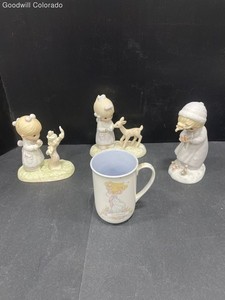Precious Moments White Pastel Figurines Mug 1989 Enesco Teacher Gift