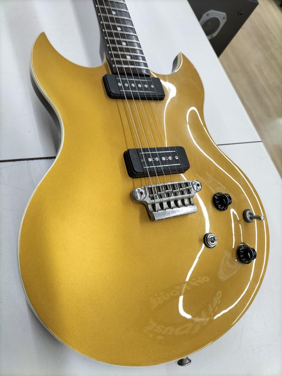 【美品】VOX エレキギター SDC-33 サンバースト 美品】VOX エレキギター SDC-33 サンバースト Vox SDC-33