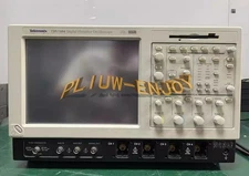 ONE Used Tektronix Digital Phosphor Oscilloscope TDS7404
