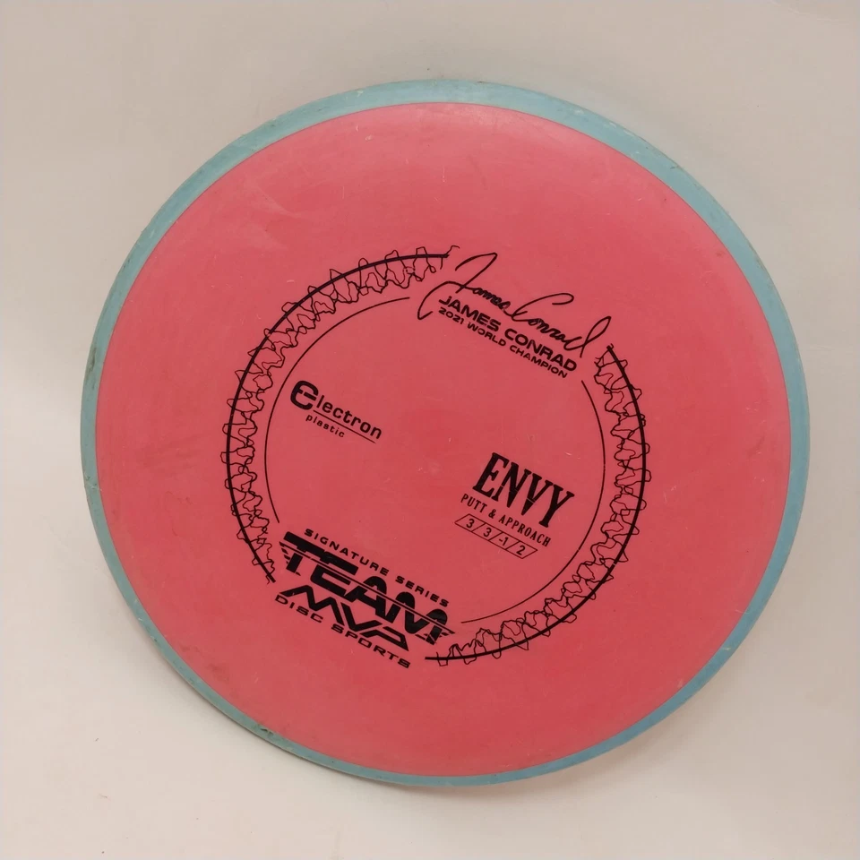 Б/у дисковый паттер для гольфа Axiom Electron Firm Envy James Conrad MVP красный 175G - Изображение 2 из 4