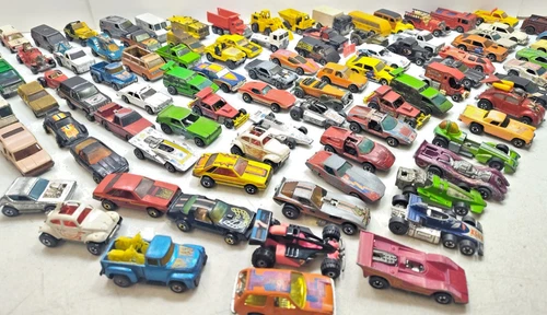 LOT x90 Vintage HOT WHEELS Die Cast Race Cars 1970's+ RED LINES Hot Rods Trucks