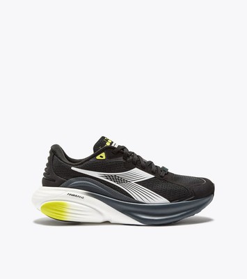 Men's Diadora Atomo Star, Black/White, 9 D Medium US