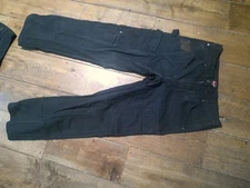 wrangler riggs cargo 32x32 pants Black good condition
