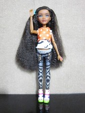 Muñeca Bryden Project Mc2 Glow Stick Experiment 2015 MGA