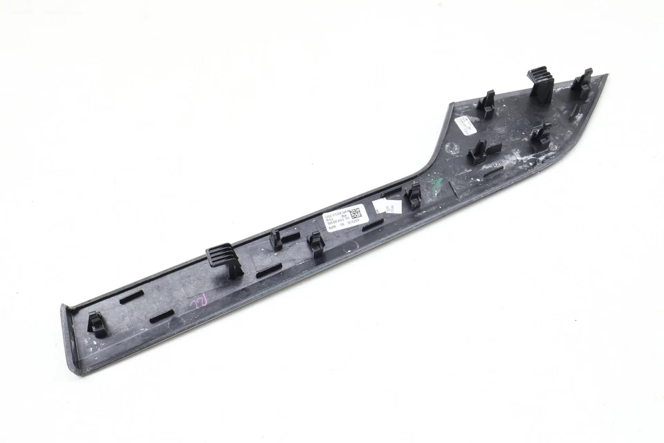 Audi A5 Quattro 2018 - puerta trasera izquierda panel moldura 8W0867419G Foto 3 de 4