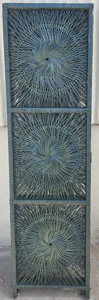 1970s Vintage Boho Chic Mid Century Rattan Wicker Sunburst 3 Panel Room Divider2 - Image 3 of 4