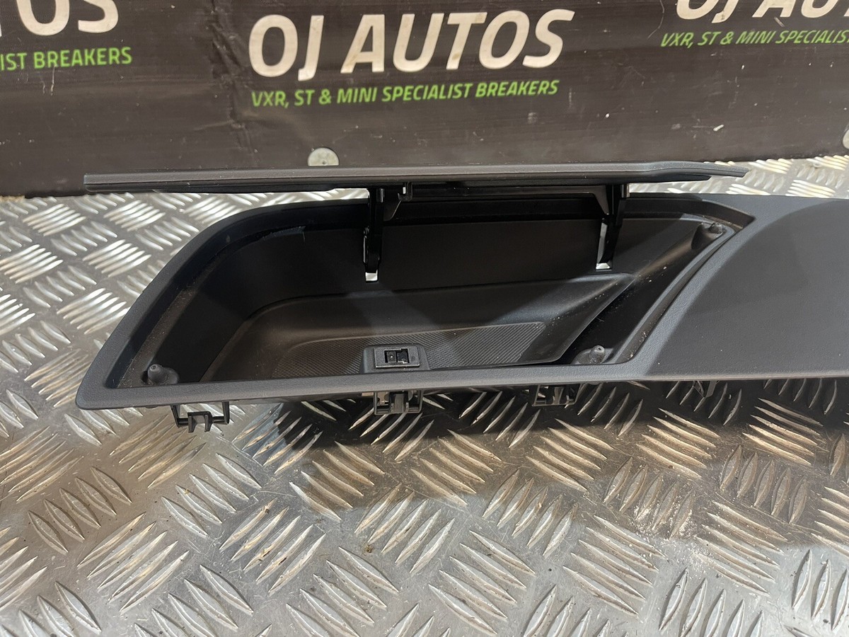 ZiStarlilife Lüftungsgitter Rahmen Für Ford Focus 2 (2005-2013) - 4-tlg Set Silber