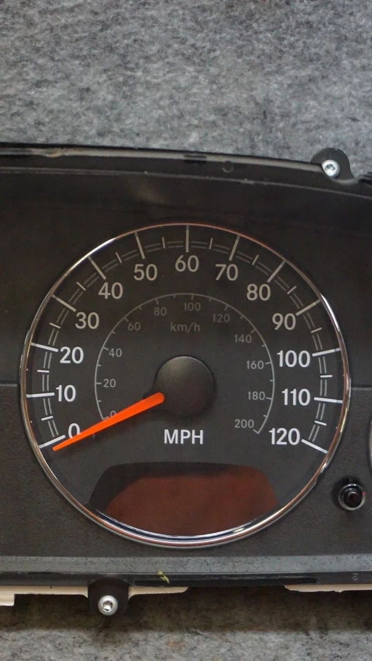 2004 05 06 Chrysler Sebring OEM Speedometer Instrument Gauge Cluster 76k Miles - Image 4 of 4