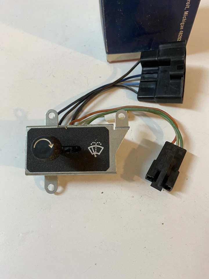 NOS GM 1977-1980 Chevrolet Monza Vega Pulse Delay Windshield Wiper Switch - Image 2 of 4