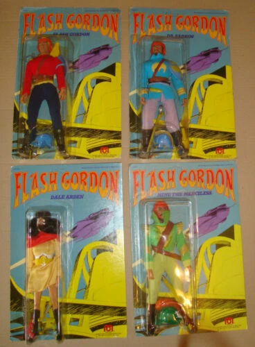 Action figure di eroi dei fumetti Mego