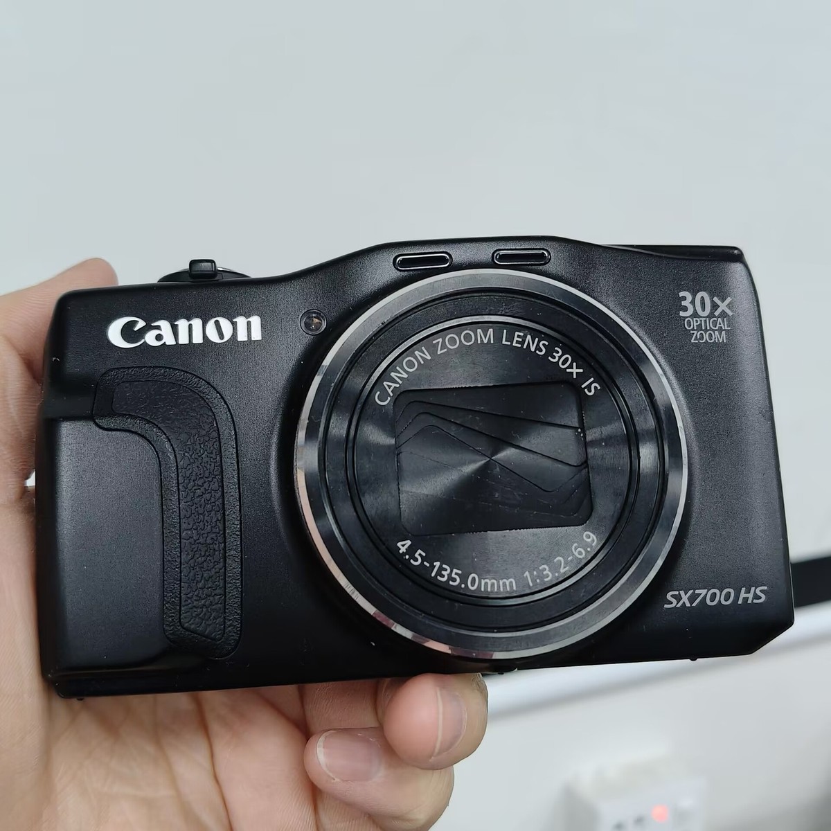 新品同様 Canon powershot sx700hs Amazon.com : Canon PowerShot SX700 HS Digital Camera - Wi-Fi