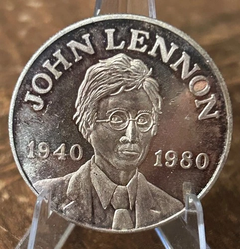 RARE COMMEMORATIVE JOHN LENNON .999 FINE SILVER ROUND