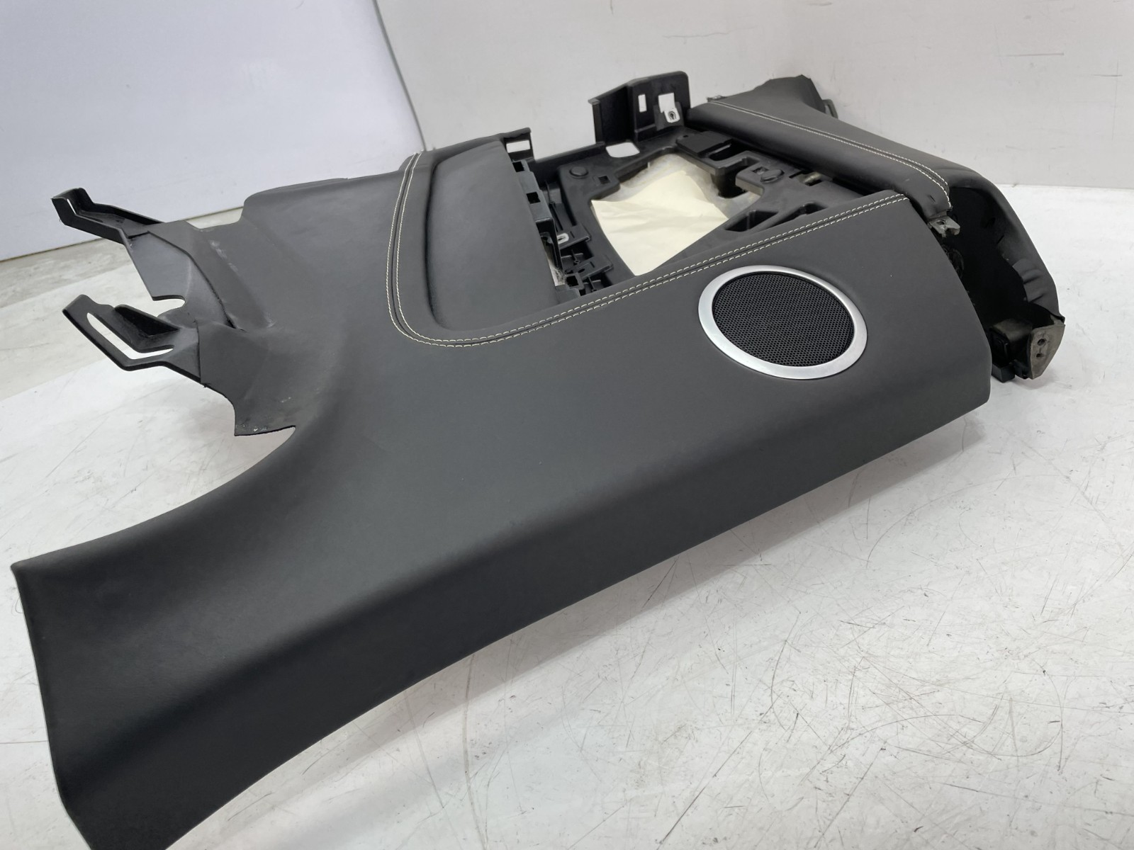 ✅ 12-17 OEM Bentley Continental GT Rear Left Quarter Panel Trim Black Leather*