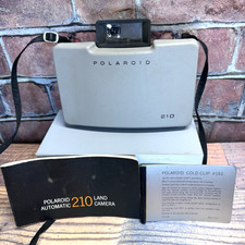 Vintage Polaroid Automatic 210 Land Camera w Manual and Cold Clip 1967 UNTESTED