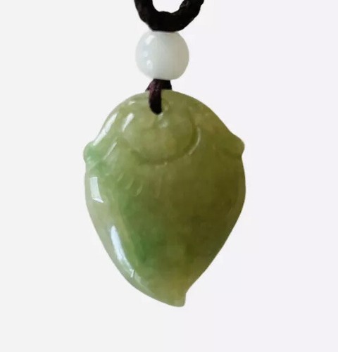 Pendant Jade Green Peach 21 mm x 16 mm