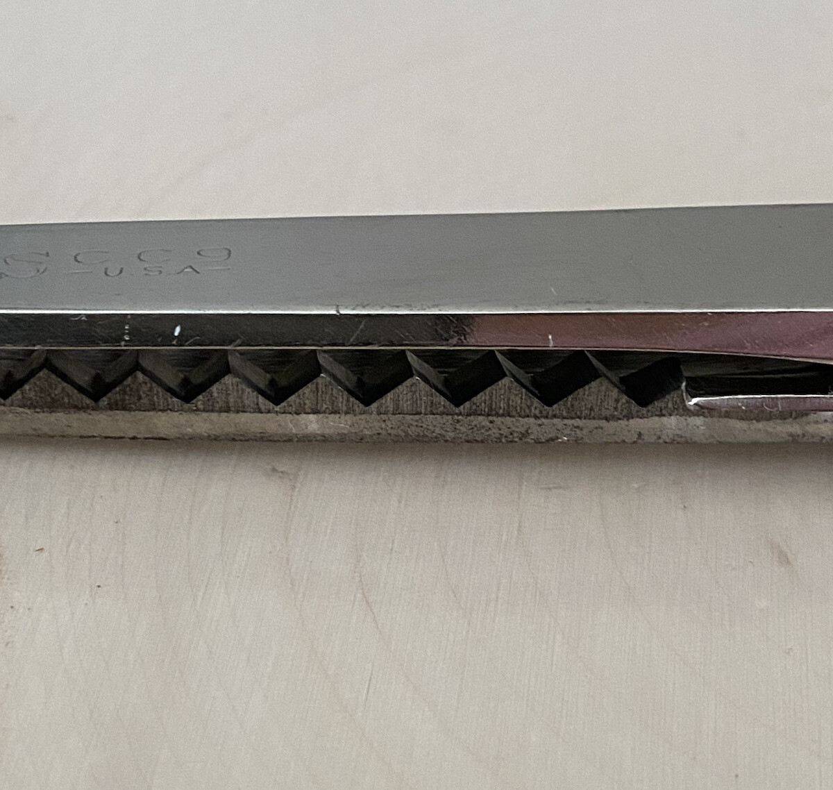 Vintage 9" WISS Pinking Scalloping Shears Craft Dressmaker Scissors Model CC9