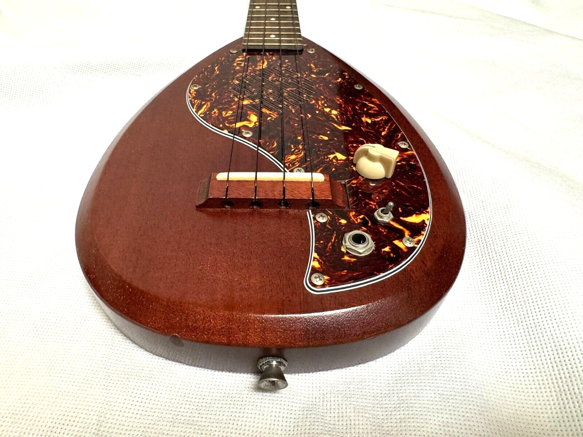 VOX ELEUKU Electric Ukulele Built-in Speaker w/Case | eBay
