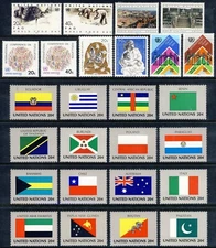 UN - New York . 1984 Year Set with Flags (417-442) . Mint Never Hinged