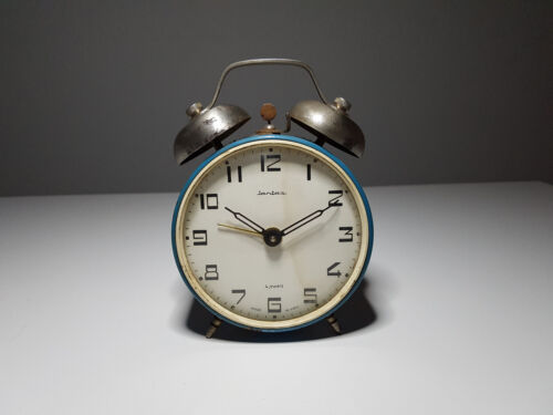 Vecchia sveglia a campana sovietica Jantar 4 gioielli anni '50 URSS orologio vintage a carica - Foto 1 di 5
