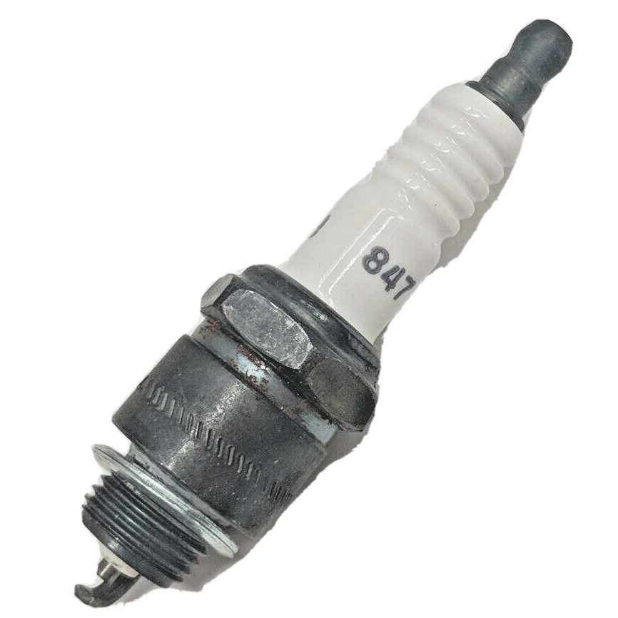 8x Autolite 847 For 5613882 Custom Cruiser Electra LeSabre Copper Spark Plugs