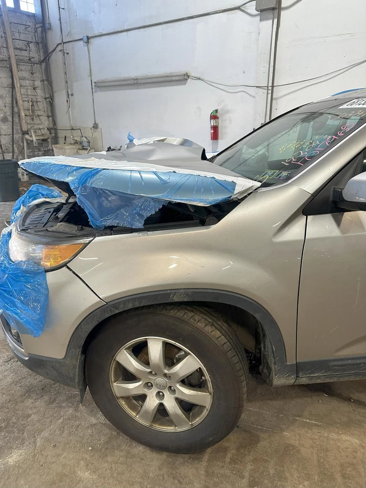 Used Front Left Fender fits: 2012 Kia Sorento L. w/fender flare textured black m - Imagem 2 de 4