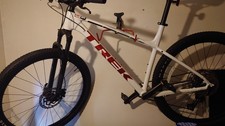 Image of Trek X-Caliber 8 29er 2022 XL Hardtail Mountain Bike (Crystal White)