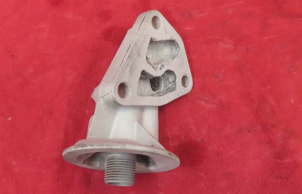 Oldsmobile 滤油器外壳适配器 1965 - 77 Cutlass 98 88 V8 455 350 原装 — 第 3/4 张图片