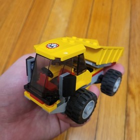 LEGO City 4201 - Loader and Tipper - 99% Complete No Instructions - NO Box