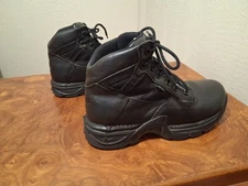 Danner 4.5 in. Striker II Gtx Women's Boots. Size 7.5 M. Black.