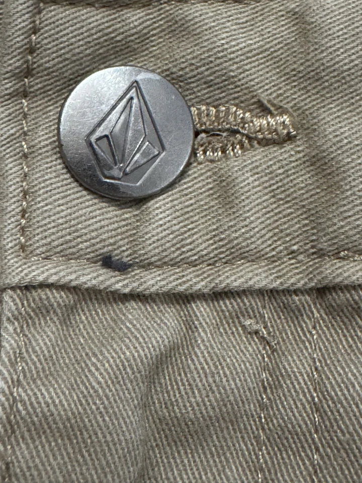 Volcom Men's Casual Shorts Size 34 - Image 4 of 4