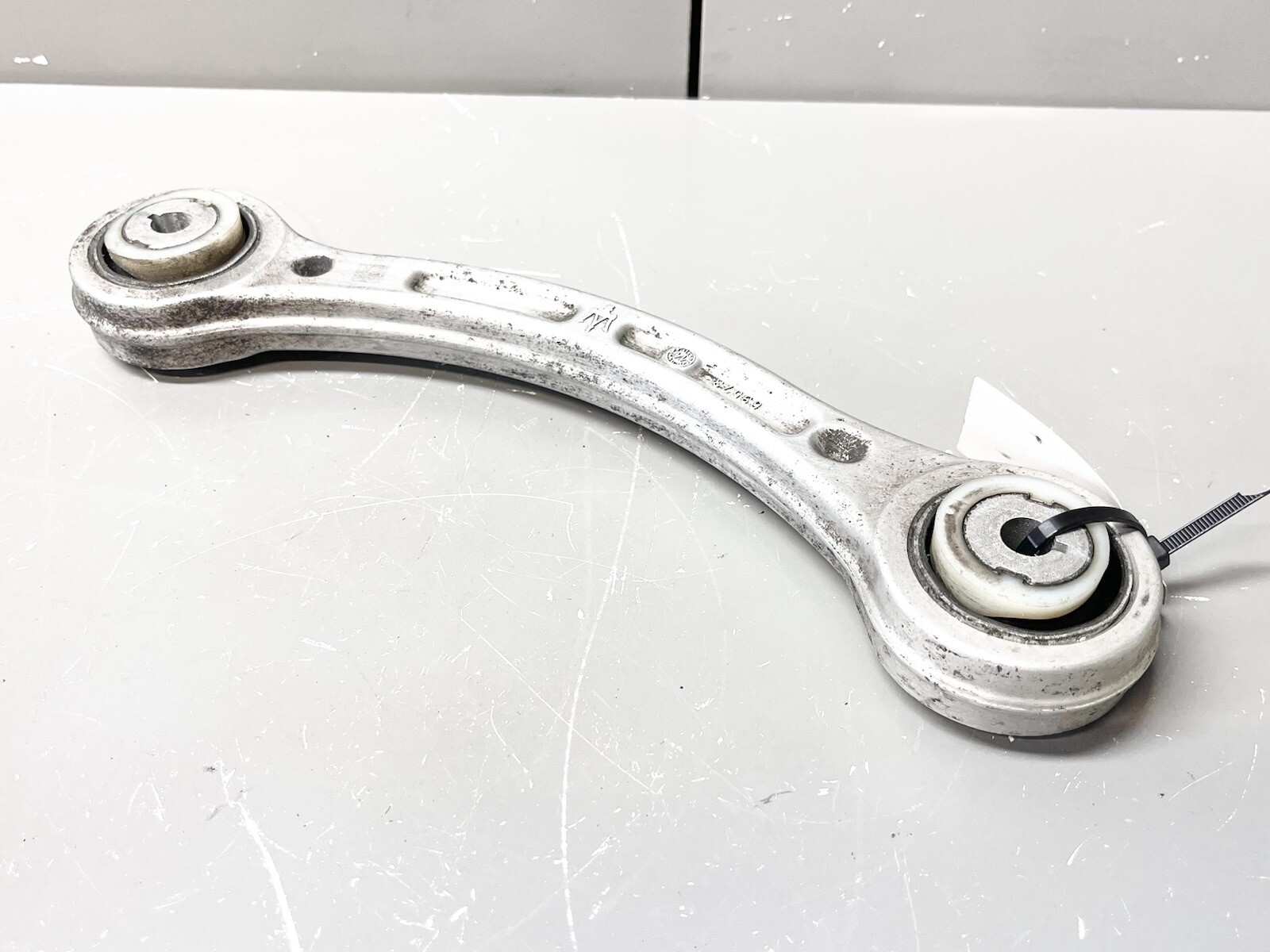 Maserati Ghibli 2014-2019 Rear Right Upper Control arm P/N 670007251