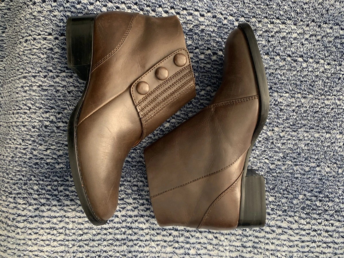 Ariat women's top short boots