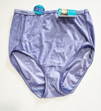 3 Vanity Fair Illumination Brief Panty Iris Flower 13109 Sz 6/M - NWT