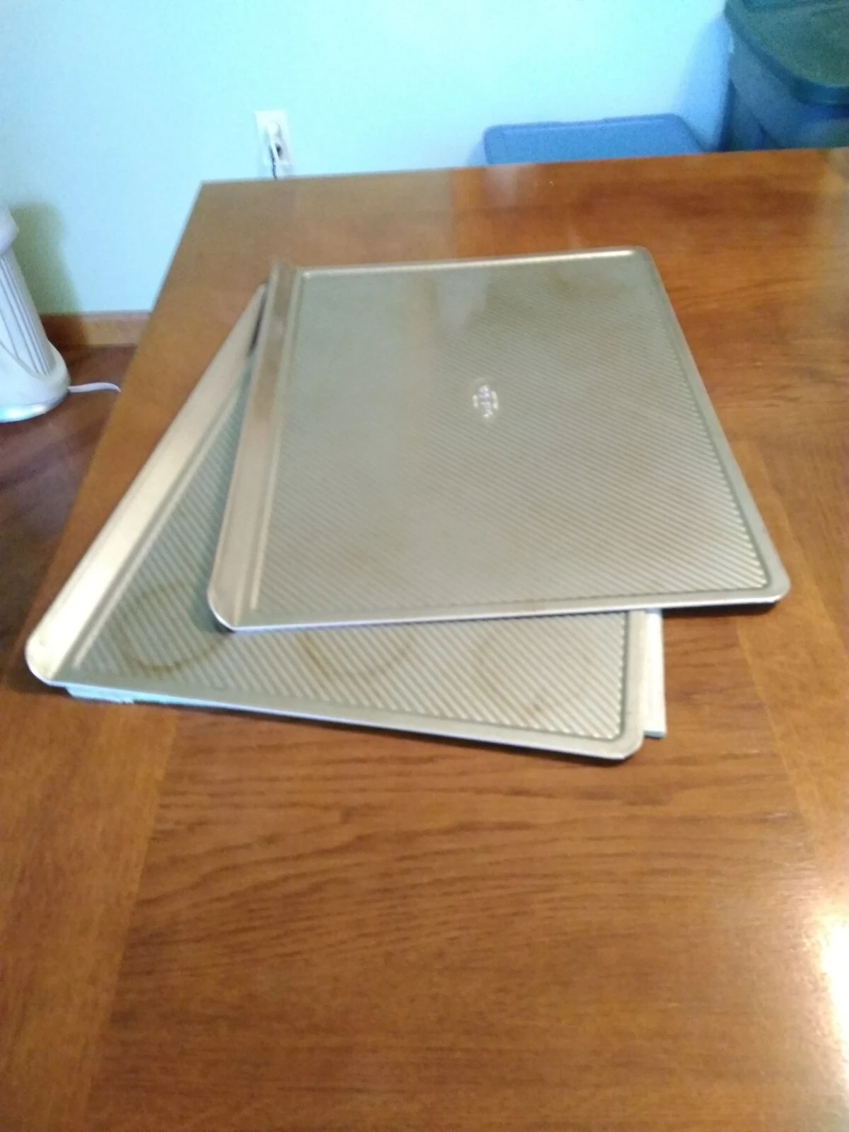PAIR Sur-La-Table 18x14 Nonstick Baking Sheets Heavier gauge than basic sheets