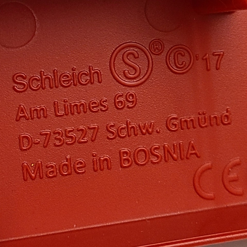 Schleich Red Couch Sofa Furniture Accessory 2018 Advent Calendar 97700