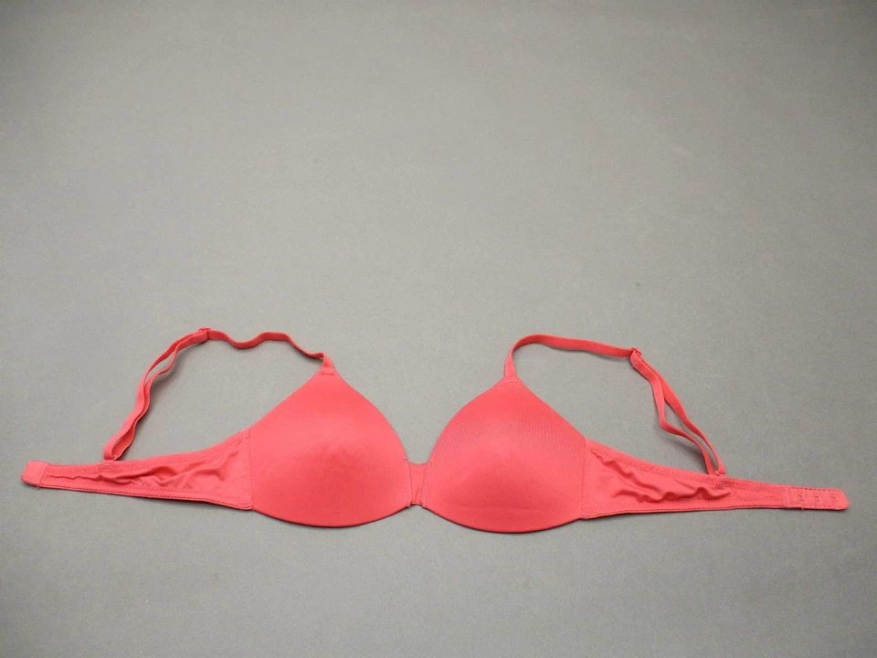 Sujetador Camiseta Hanes Talla 34/L Mujer Rojo Inalámbrico Forrado Cierre Trasero Sin Costuras 6M Foto 3 de 4