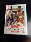 1990/91 Fleer #2 Cliff Levingston Hawks Signed Auto *E95