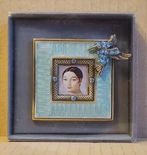 Two's Company Mini Clip On/ Standing Picture Frame 