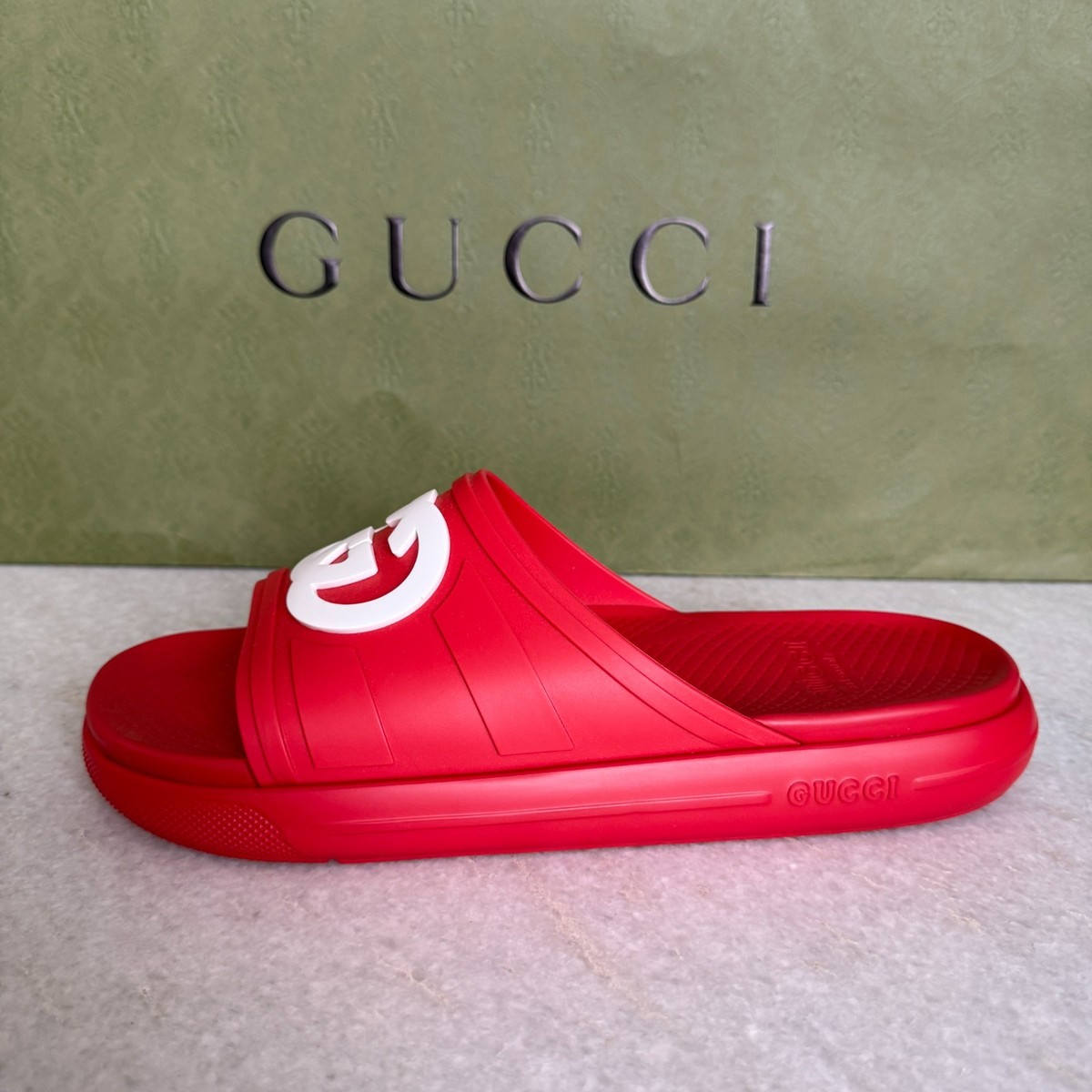 GUCCI 780296 Red Rubber Men's GG Sandals, sz Gucci 6, 12 | eBay