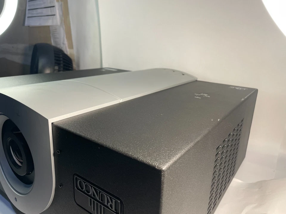 Proyector Runco Reflection RS-1100 PARA REPUESTOS (VER DETALLES) *SE Foto 4 de 4