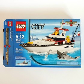 Lego City 4642 Fishing Boat w/ Box & Instructions; READ